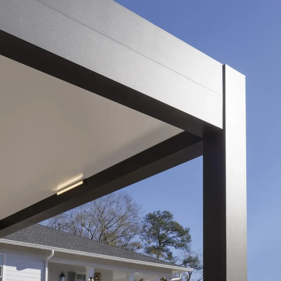 close-up-view-of-the-side-angle-of-the-insulated-carport-panels-in-lincoln-ne