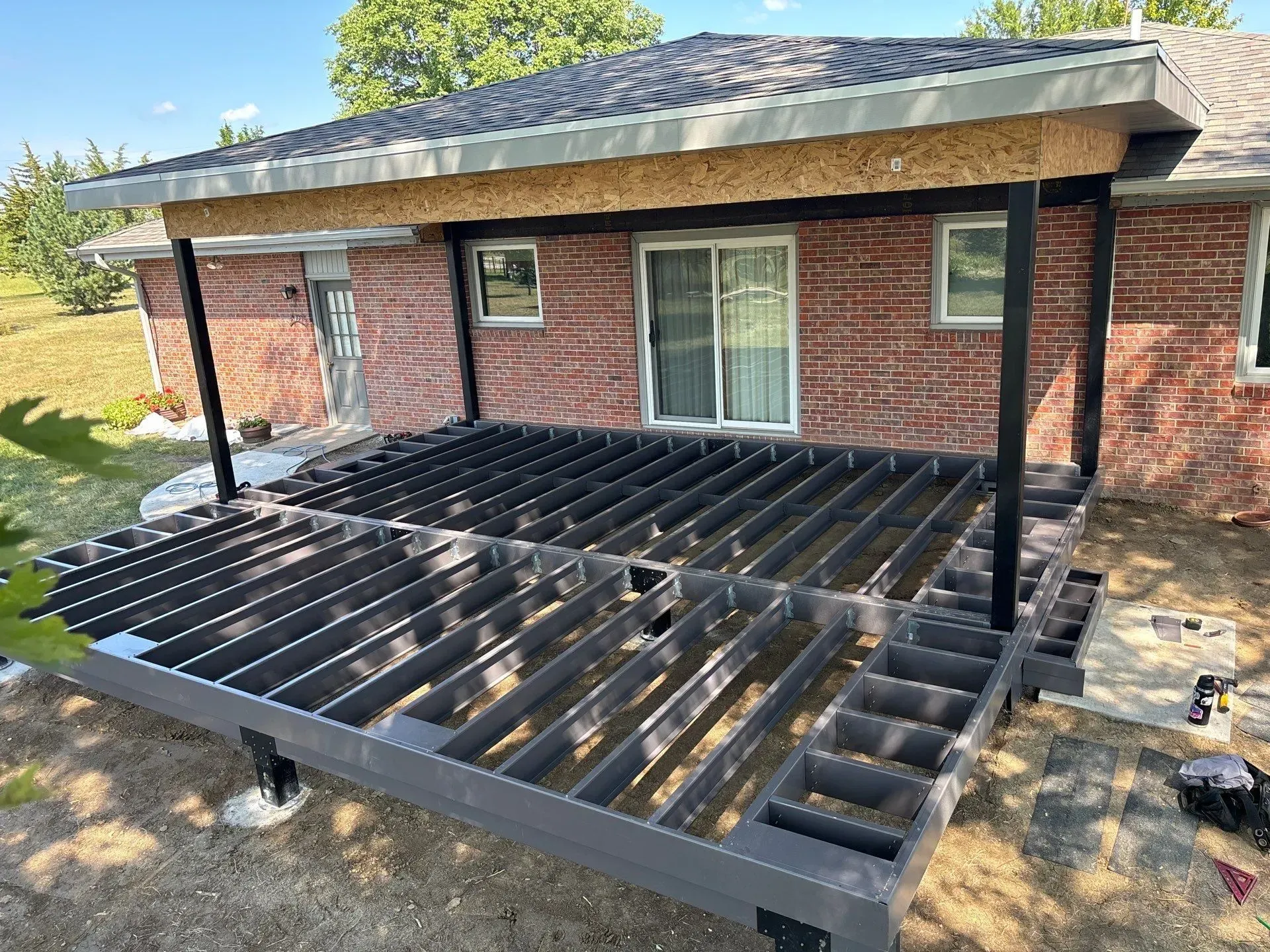 deck-framing-and-installation-with-porch-in-lincoln-ne