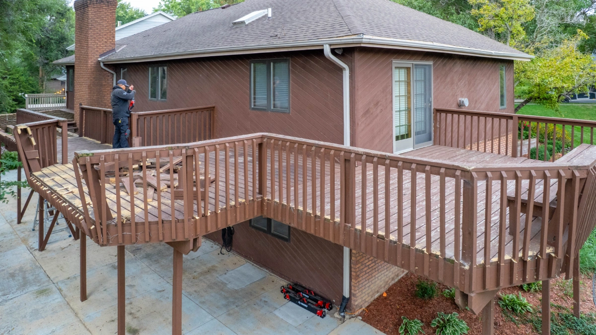 elevated-deck-and-railing-repair-and-installation-in-lincoln-ne