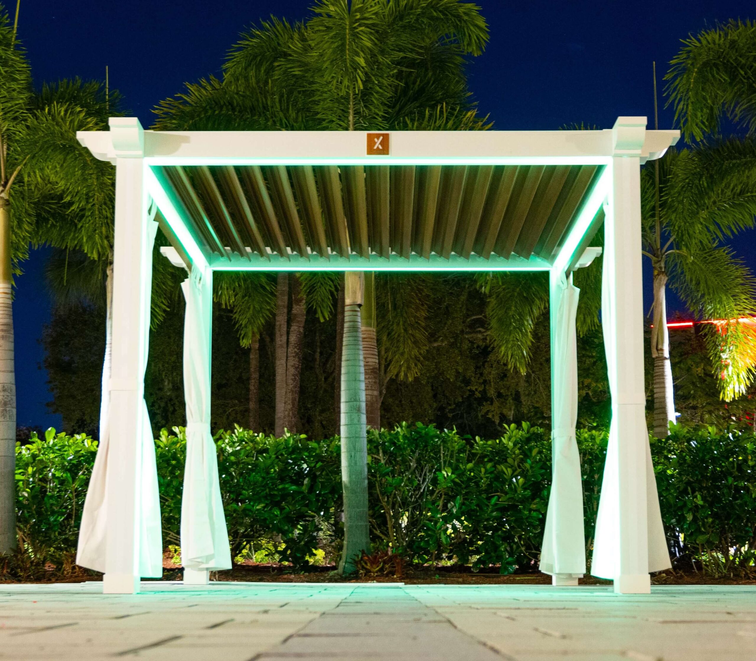 pergola-with-lighting-with-trees-and-plants-on-the-background-in-lincoln-ne